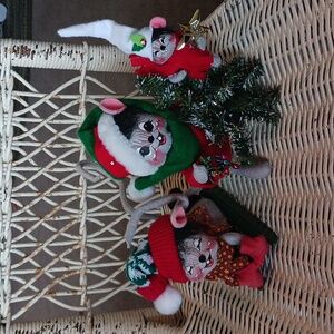 Annalee~ Adorable! Sledding Mouse & Tree decorating Mouse